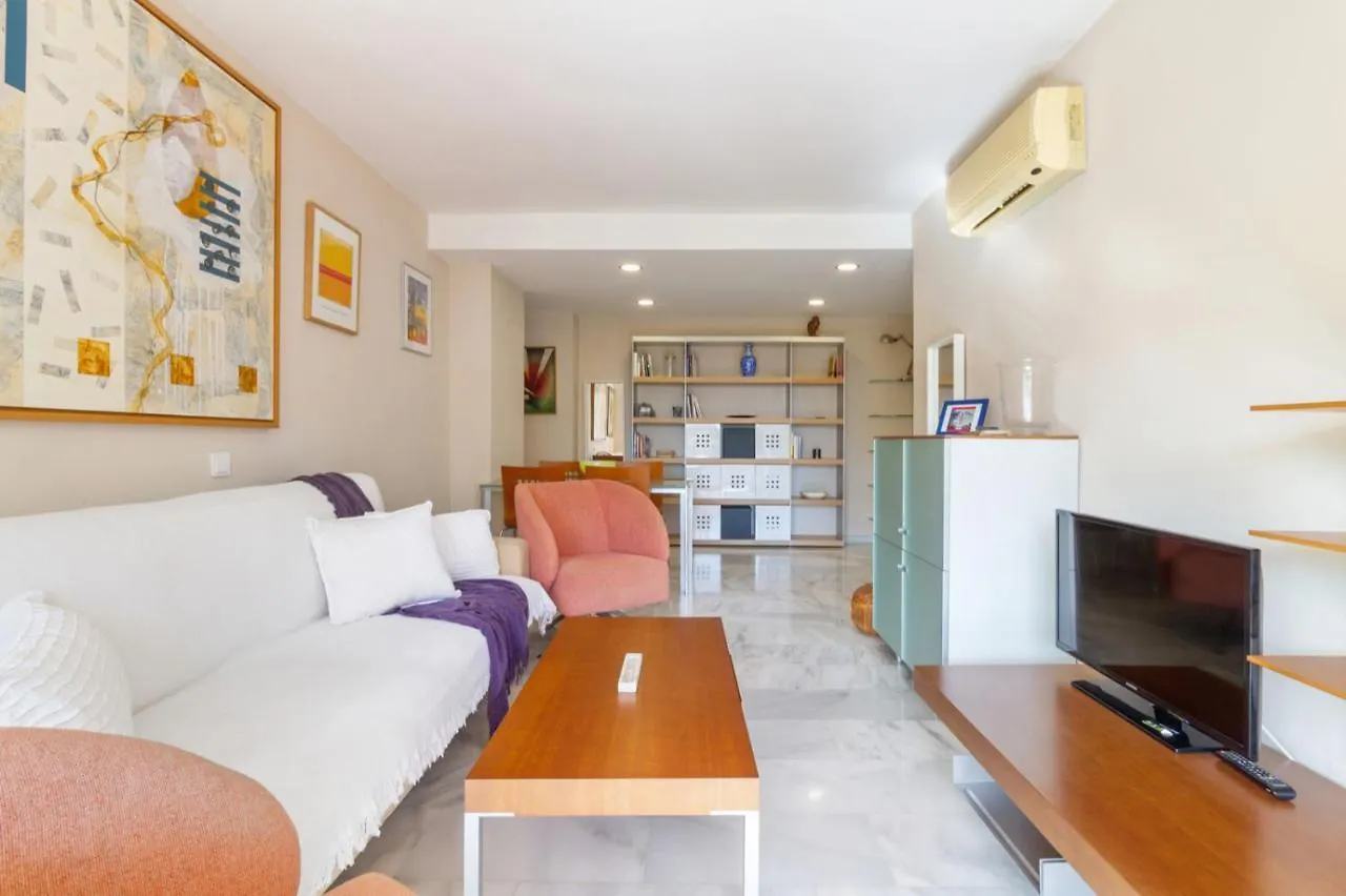 Benalmadena With Seasonal Pool & Parking Near The Beach Arroyo De La Miel Apartment